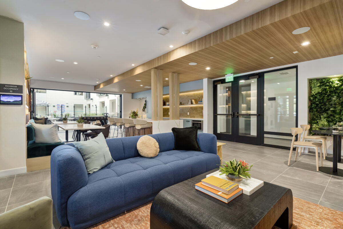 common area with a sitting area and modern decor